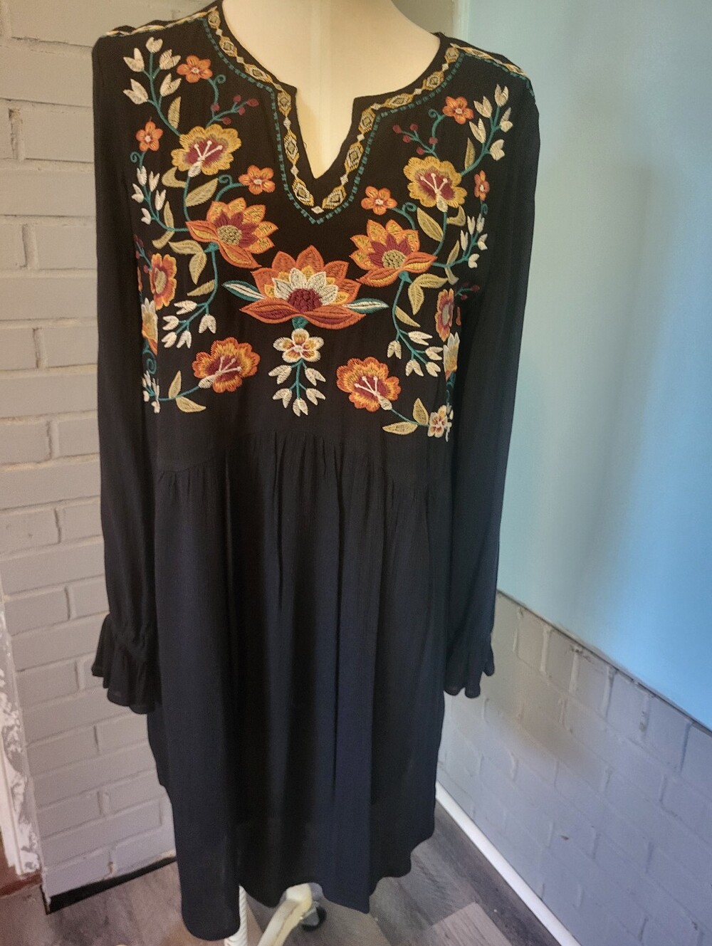 Umgee Black Long-Sleeve Dress with Multicolor Floral Embroidery